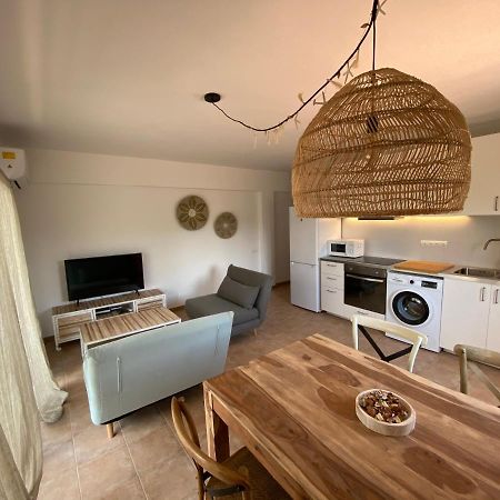 Bella Paula Apartment Es Pujols Ngoại thất bức ảnh